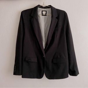 Oversized basic black blazer
